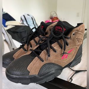 Vintage like new brown/black Reebok high top shoes size 11.5 men